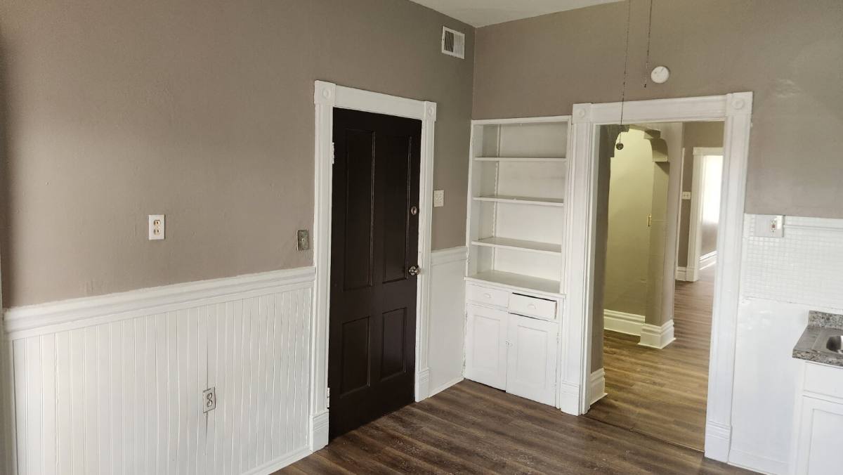 Apartment for rent at 3556 Tennessee Ave #2F, Saint Louis, MO 63118