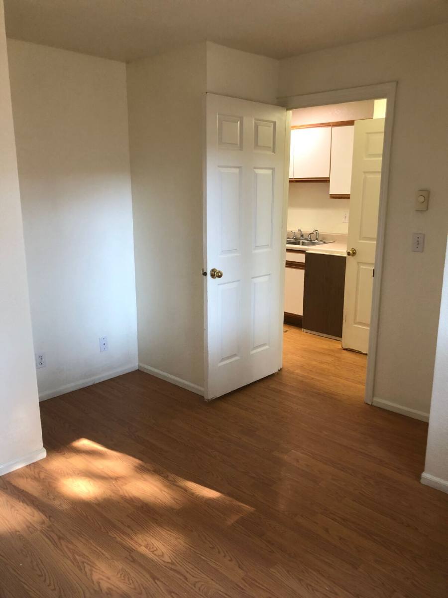 Apartment for rent at 700 NE Johnson St #17, Myrtle Creek, OR 97457