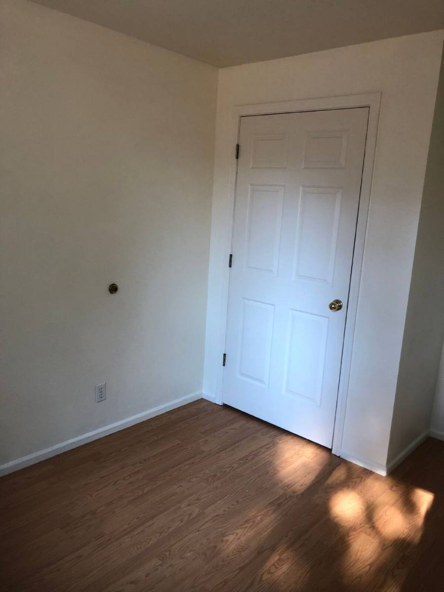 Apartment for rent at 700 NE Johnson St #17, Myrtle Creek, OR 97457