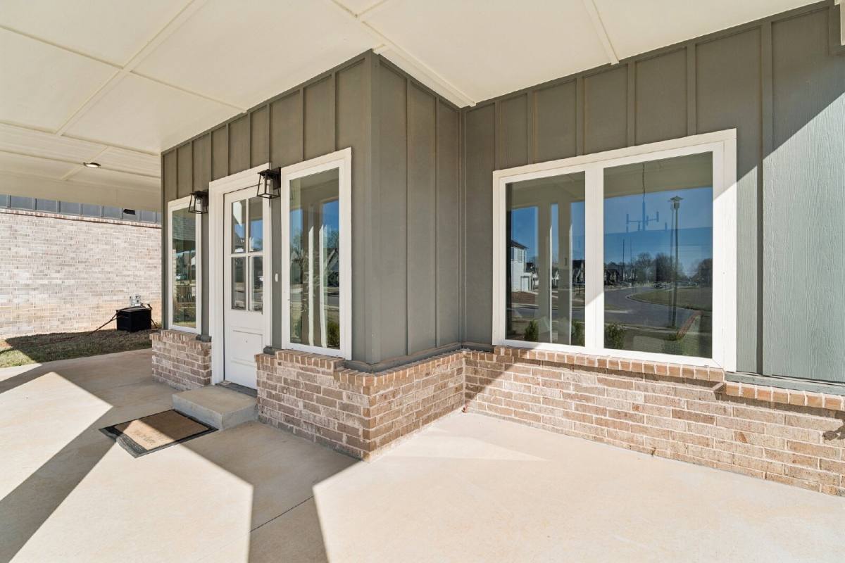 House for rent at 2410 W Charleston St, Broken Arrow, OK 74011