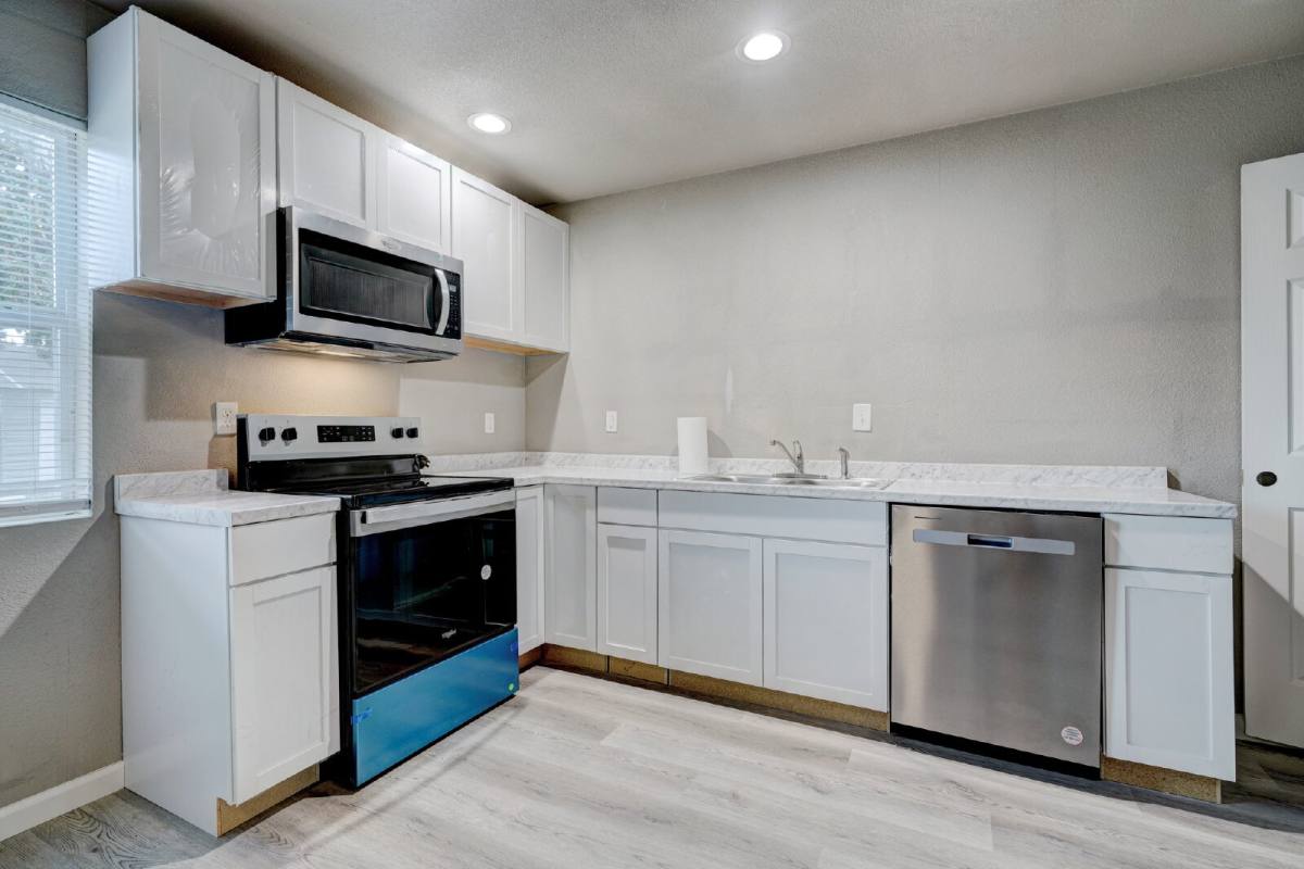 Apartment for rent at 6455 S 49th W Ave #1, Tulsa, OK 74132