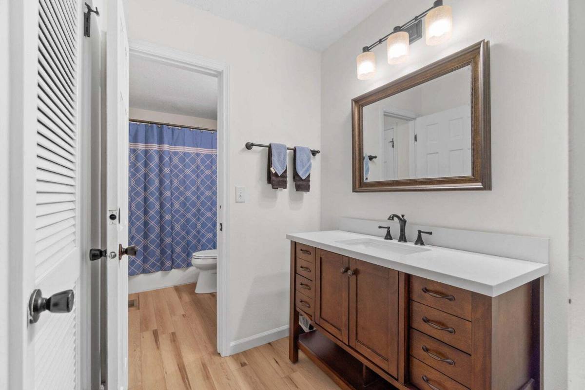 Townhouse for rent at 216 Cloverdale Blvd #C, Fort Walton Beach, FL 32547