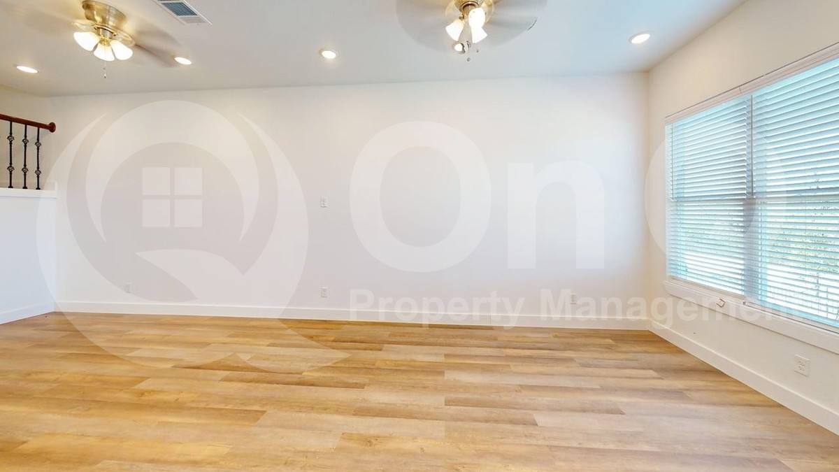 Townhouse for rent at 349 Mule Deer Mews, Little Elm, TX 75068