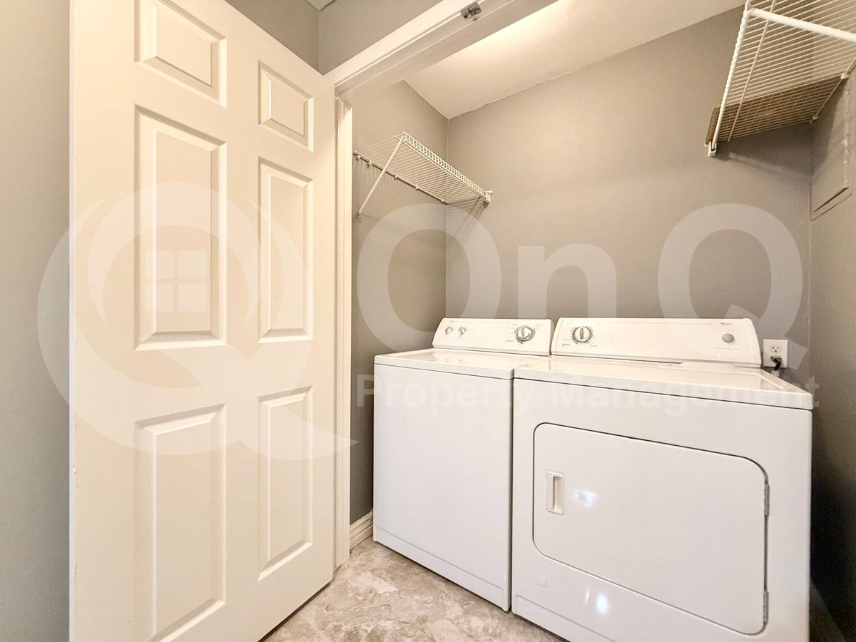 Apartment for rent at 5450 E Deer Valley Dr #1006, Phoenix, AZ 85054