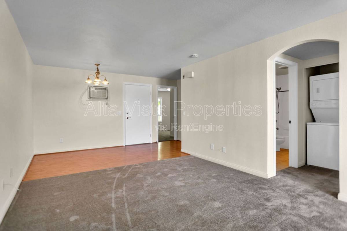 Apartment for rent at 5252 Orange Ave #323, San Diego, CA 92115