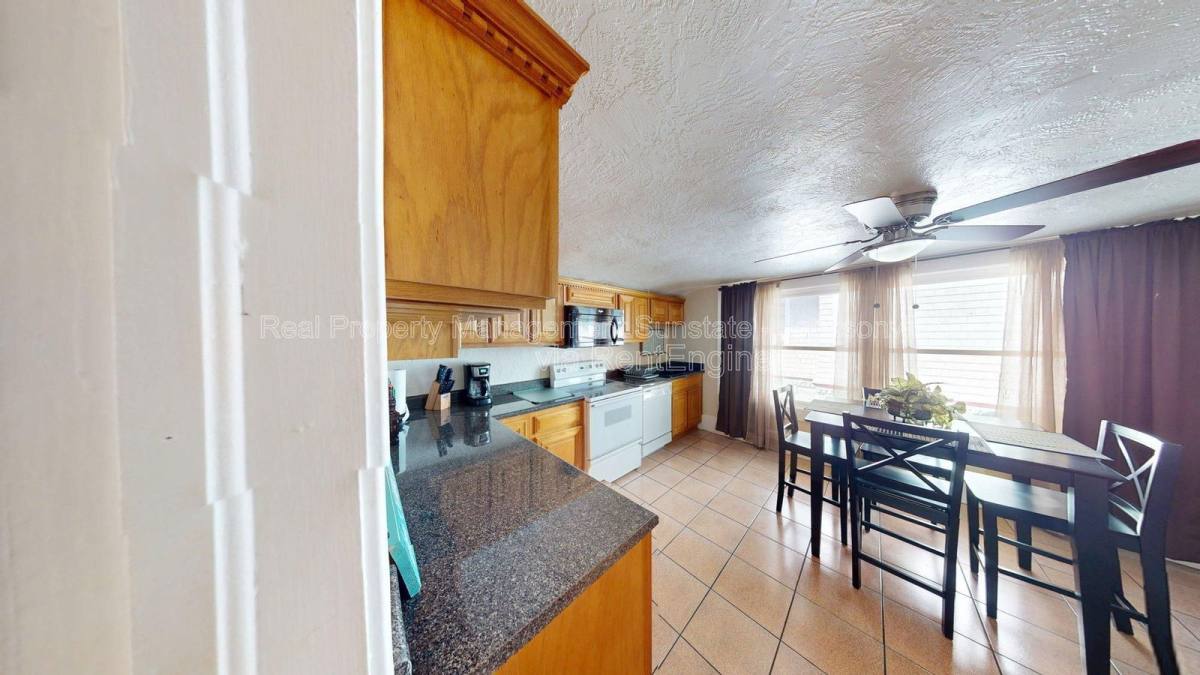 Apartment for rent at 229 W 10th St, Jacksonville, FL 32206
