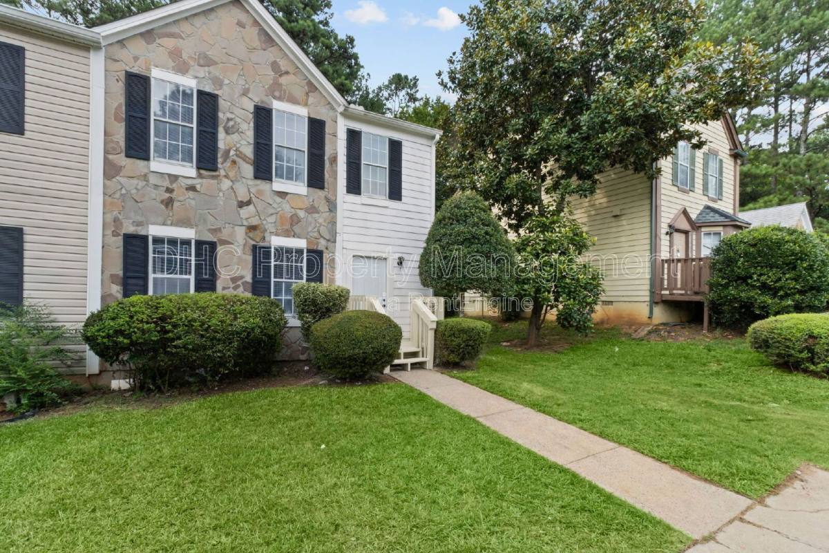 House for rent at 3510 Ashley Station Dr SW, Marietta, GA 30008