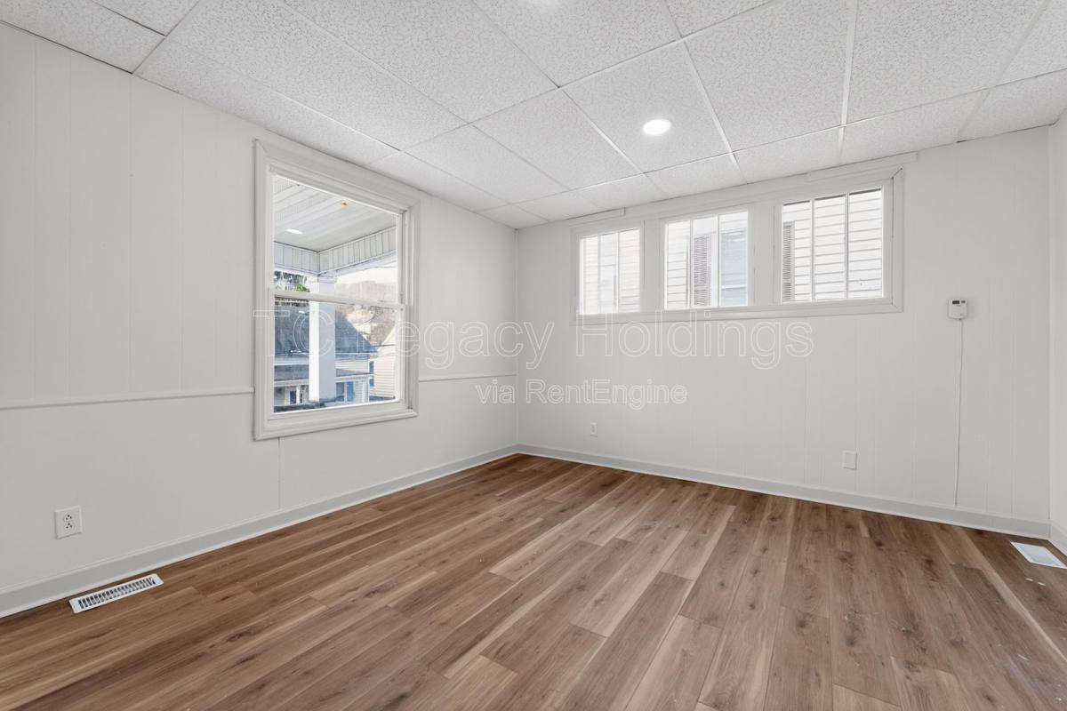 House for rent at 604 Hart St, Clarksburg, WV 26301
