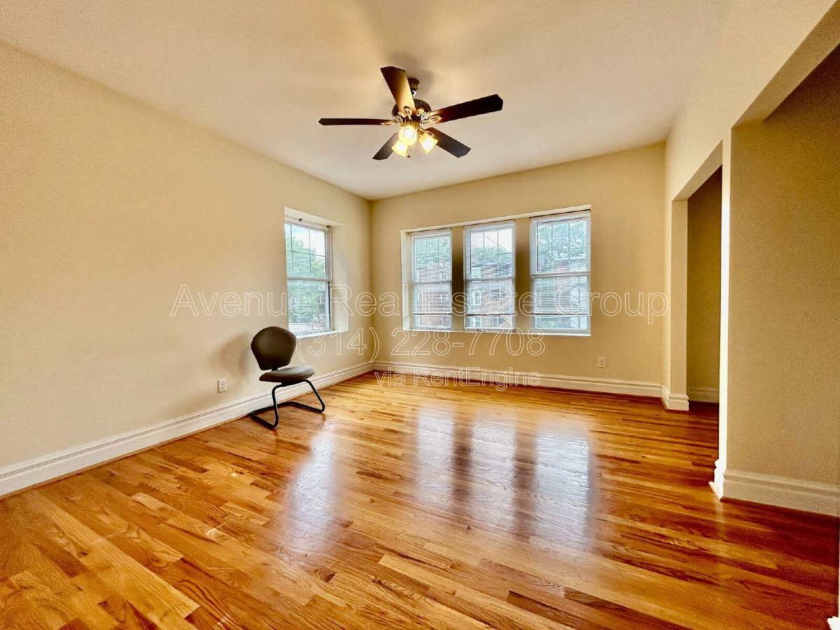 Apartment for rent at 716 Westgate Ave #3, Saint Louis, MO 63130