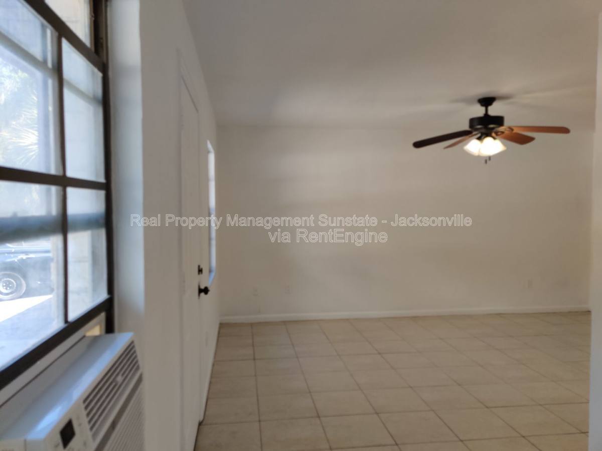 Apartment for rent at 1010 Bronson St #3, Palatka, FL 32177