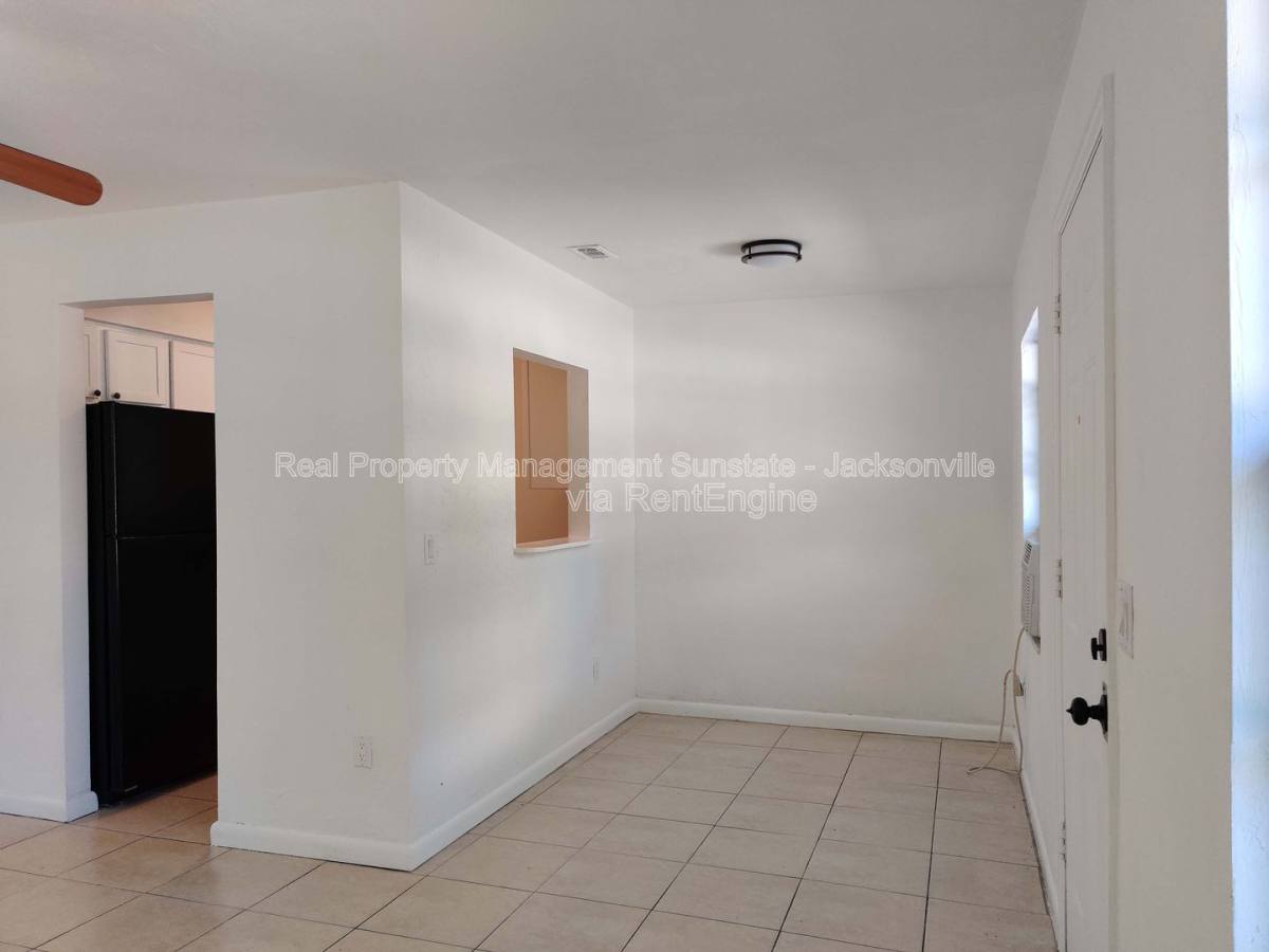 Apartment for rent at 1010 Bronson St #3, Palatka, FL 32177