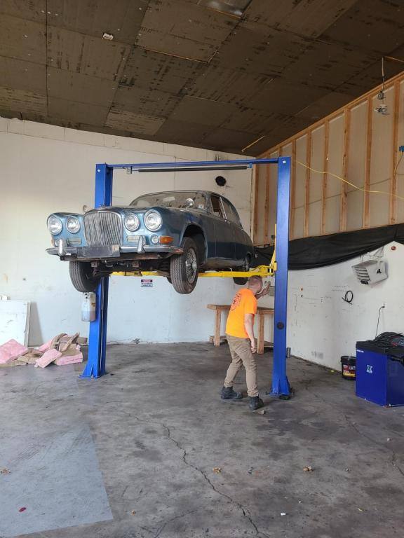 House for rent at 169 Johnsonville Rd #WHITE Shop, Bangor, PA 18013