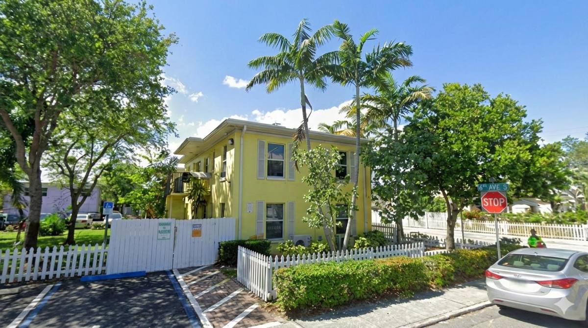 Apartment for rent at 707 6th Ave S #3202, Lake Worth Beach, FL 33460