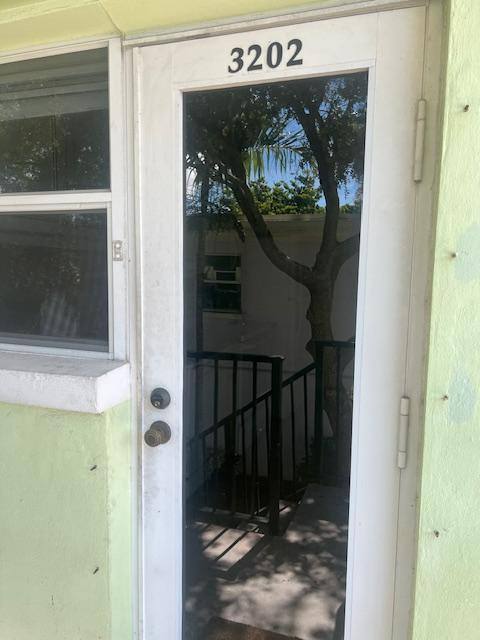 Apartment for rent at 707 6th Ave S #3202, Lake Worth Beach, FL 33460
