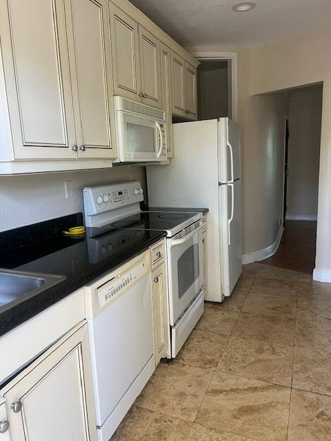 Apartment for rent at 707 6th Ave S #3202, Lake Worth Beach, FL 33460