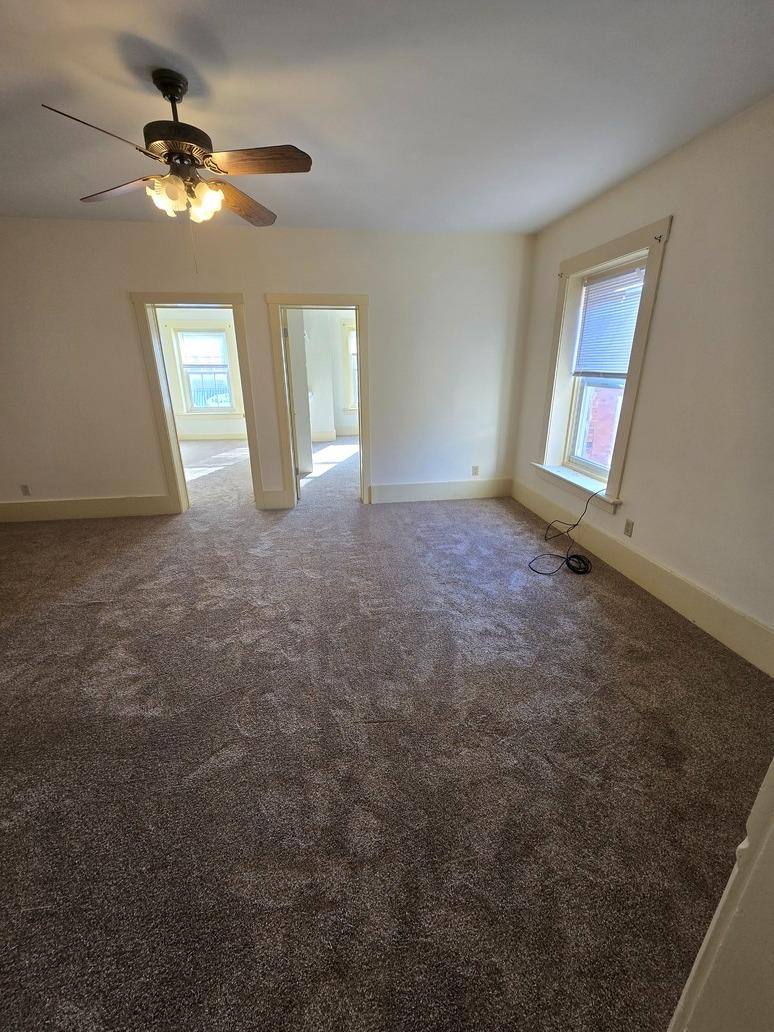 Apartment for rent at 318 Liberty St 1 2 3 A, Morris, IL 60450