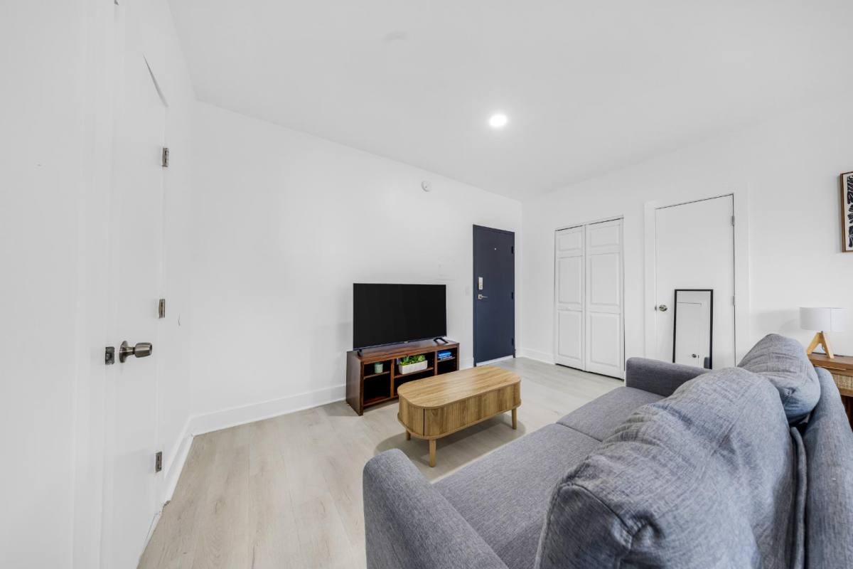 Apartment for rent at 1250 SW 6th St #318, Miami, FL 33135