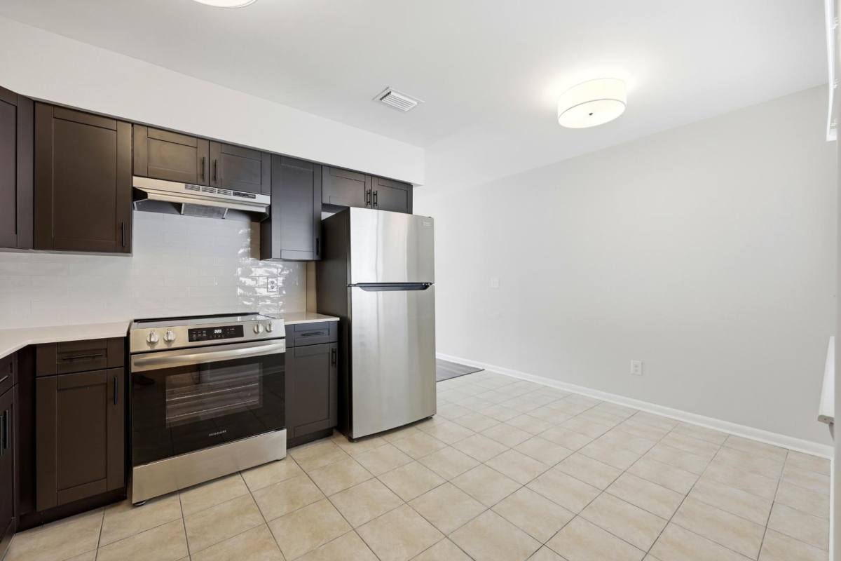 Townhouse for rent at 1333 Cedar St, Jacksonville, FL 32207