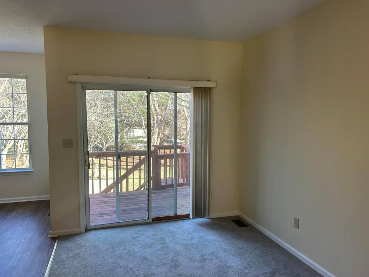 Townhouse for rent at 892 N Waterford Lane #892 N- Lan, Wilmington, DE 19808