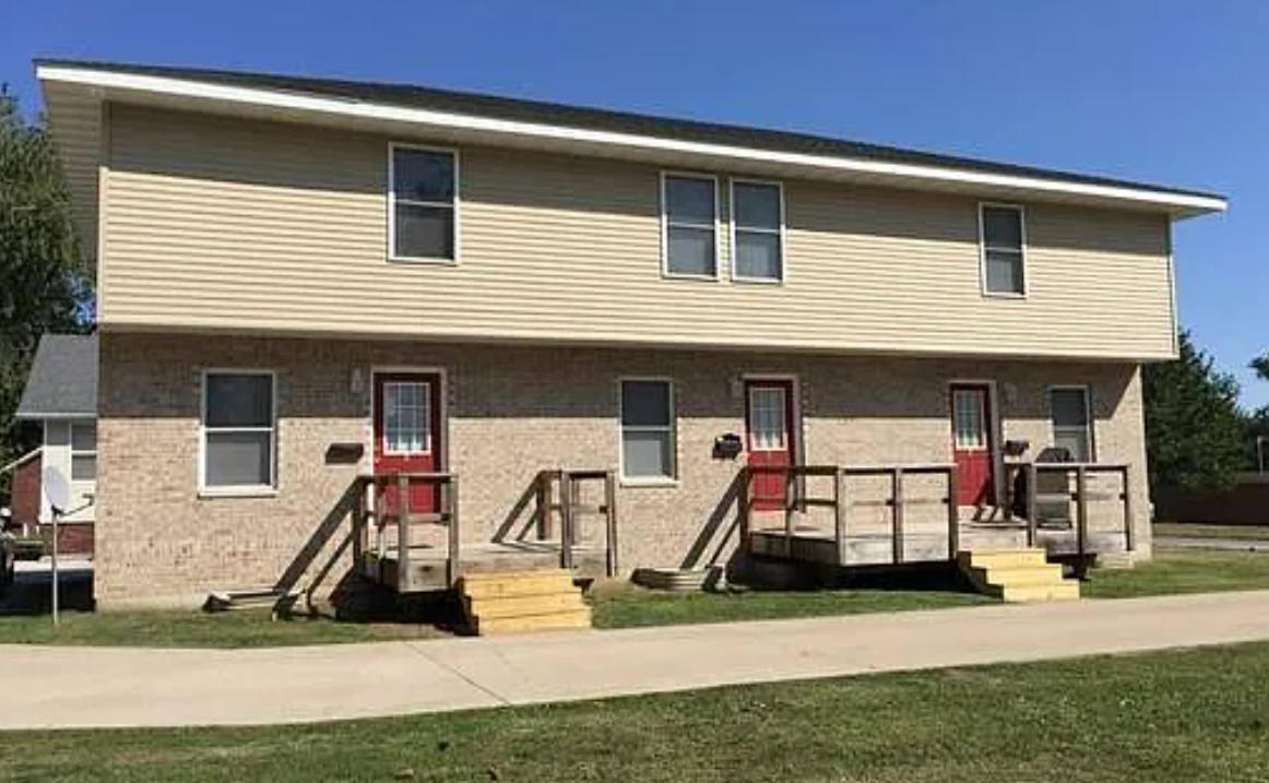Apartment for rent at 516 W Pierce St #516-A, Macomb, IL 61455