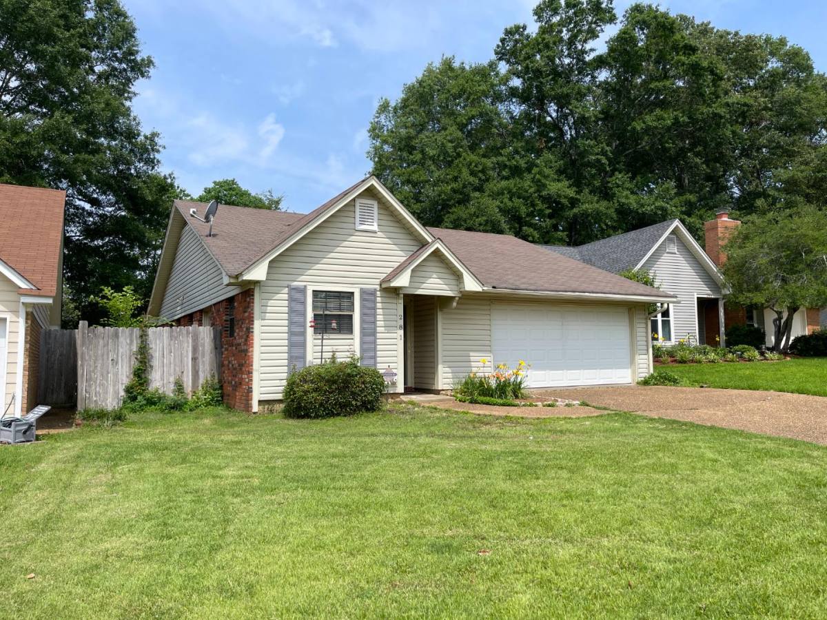 House for rent at 281 Planters Grove, Ridgeland, MS 39157