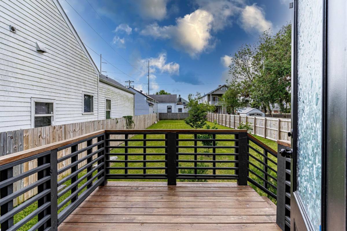 Apartment for rent at 2506 Dumaine St, New Orleans, LA 70119