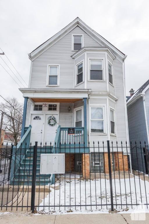 Apartment for rent at 1943 N Lawndale Ave #2, Chicago, IL 60647