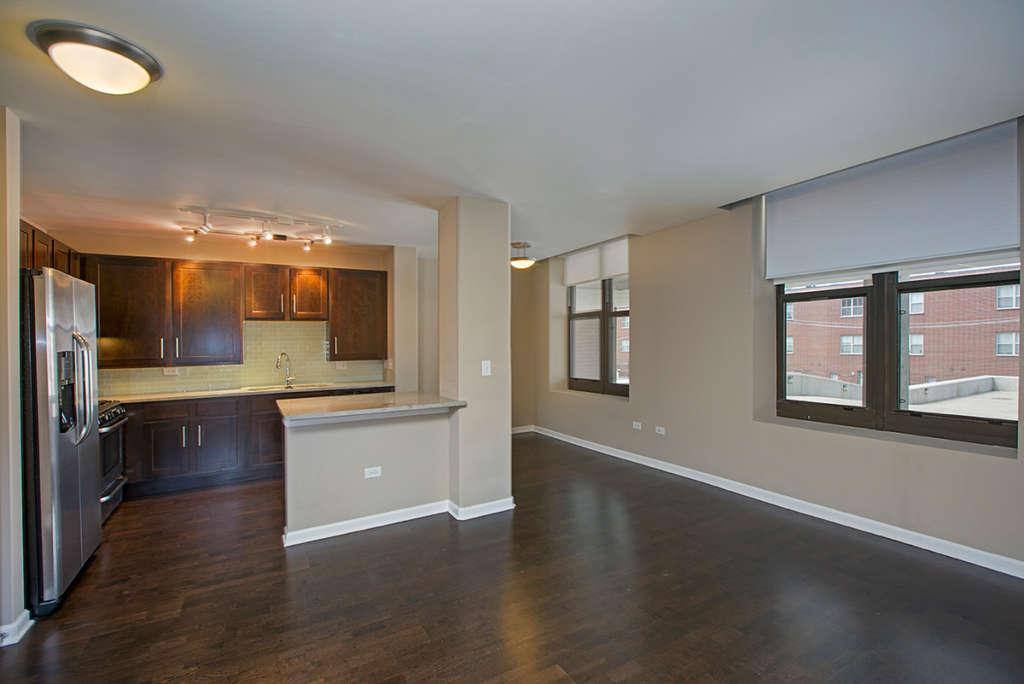 Apartment for rent at 2300 S Michigan Ave #303, Chicago, IL 60616