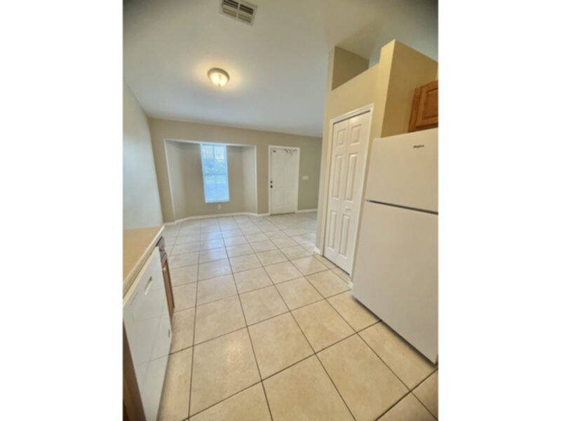 Apartment for rent at 1242 SE 8th St #1, Cape Coral, FL 33990