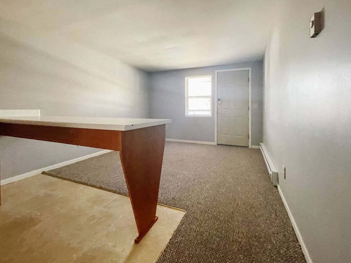 Apartment for rent at 408 S Walnut St, Crawfordsville, IN 47933