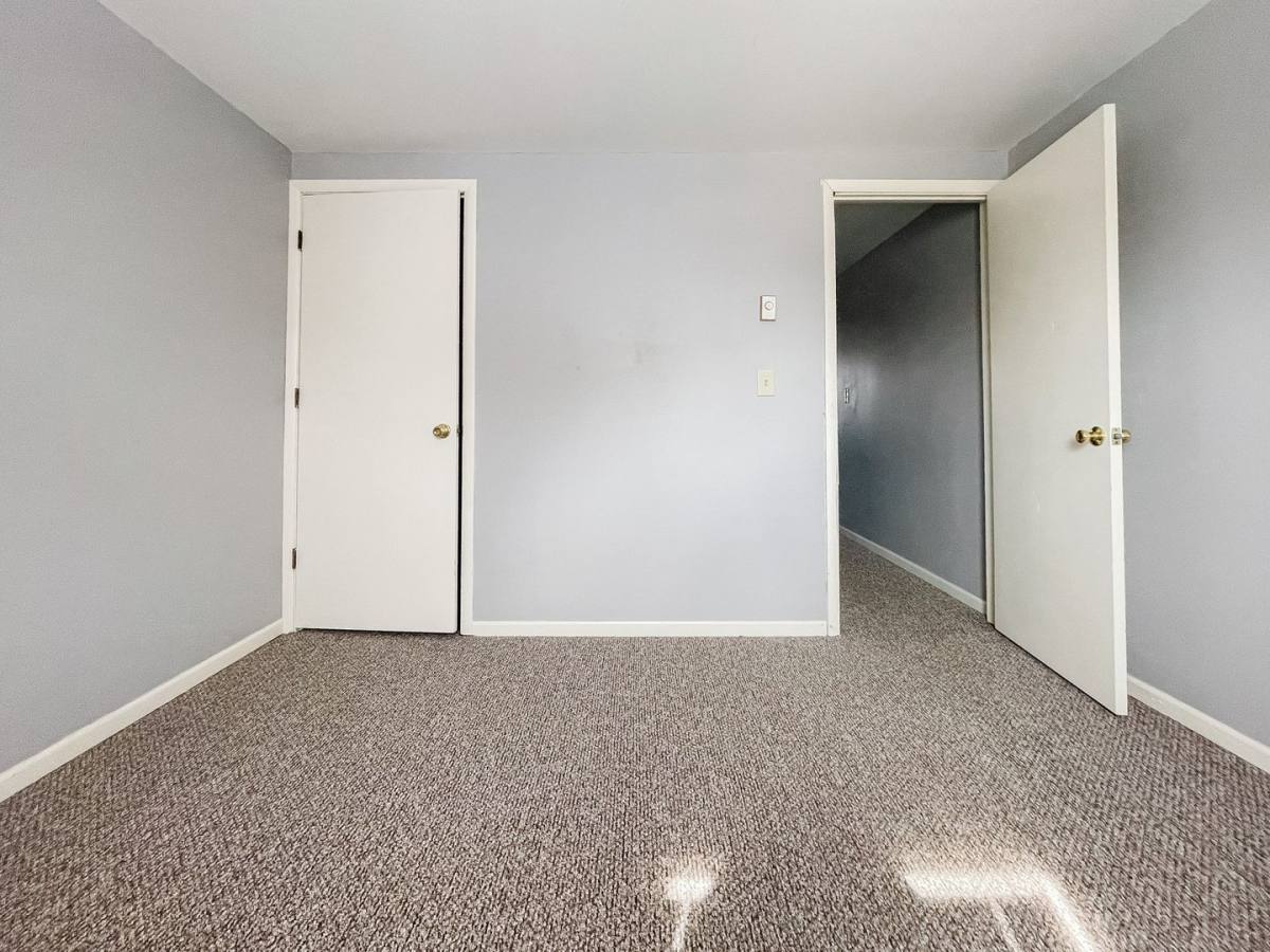 Apartment for rent at 408 S Walnut St, Crawfordsville, IN 47933