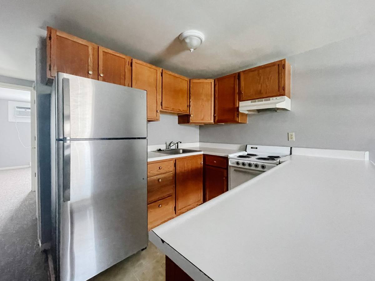 Apartment for rent at 408 S Walnut St, Crawfordsville, IN 47933