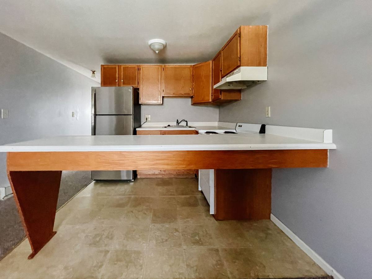 Apartment for rent at 408 S Walnut St, Crawfordsville, IN 47933