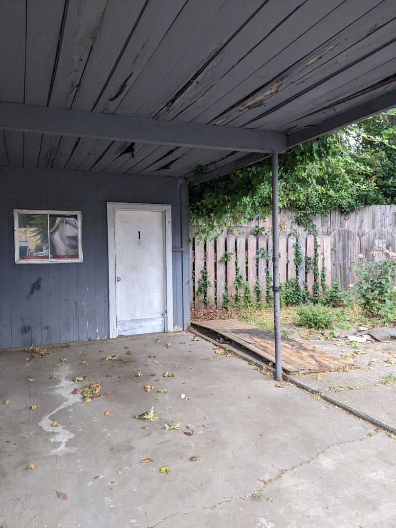 Apartment for rent at 1403 W 6th Ave, Eugene, OR 97402