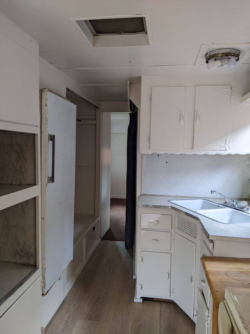 Apartment for rent at 1403 W 6th Ave, Eugene, OR 97402
