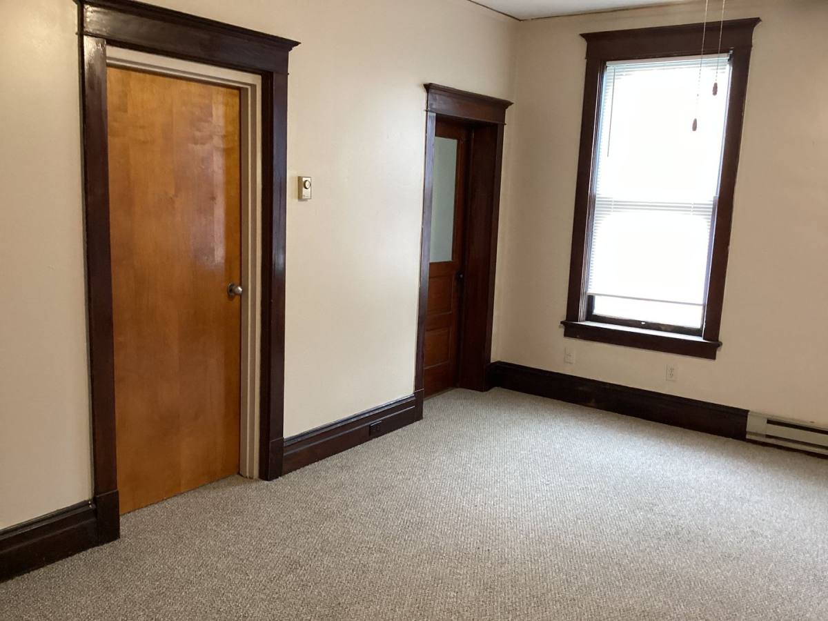 Apartment for rent at 608 S Potomac St, Waynesboro, PA 17268