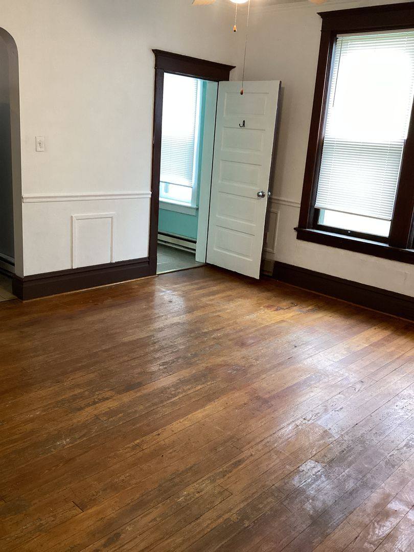 Apartment for rent at 608 S Potomac St, Waynesboro, PA 17268