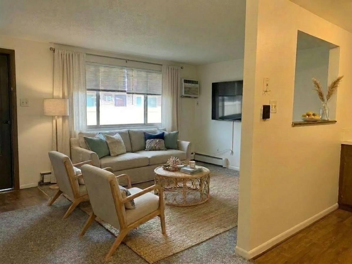 Apartment for rent at 1419 Coffman St, Longmont, CO 80501