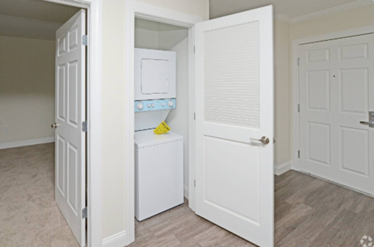 Apartment for rent at 11 Roosevelt, South Easton, MA 02375
