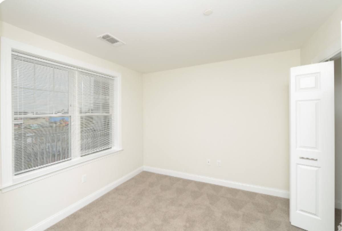 Apartment for rent at 11 Roosevelt, South Easton, MA 02375