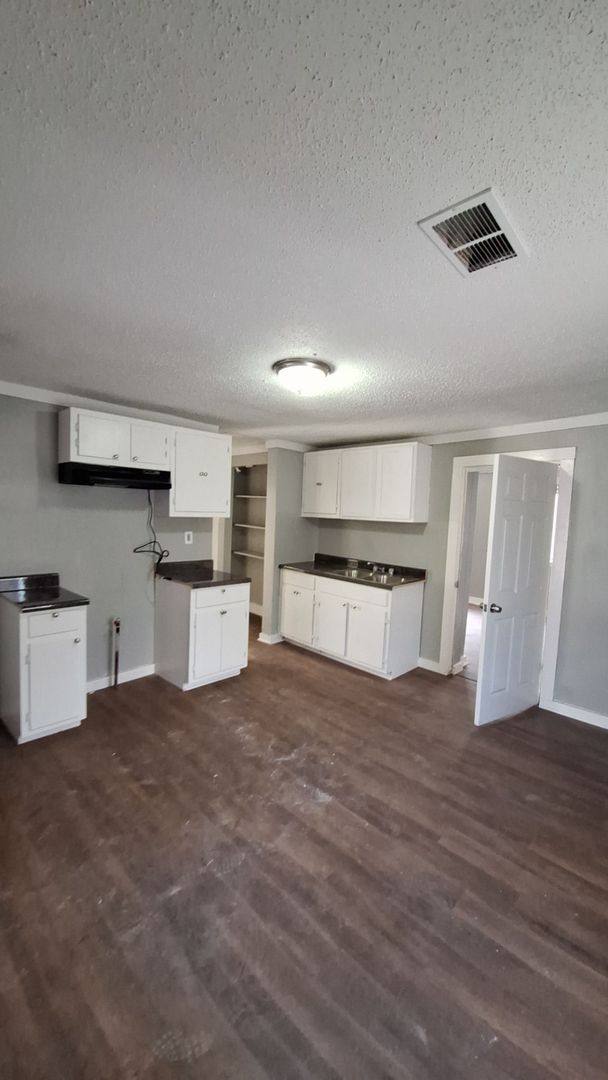 House for rent at 3447 Cook, Memphis, TN 38109