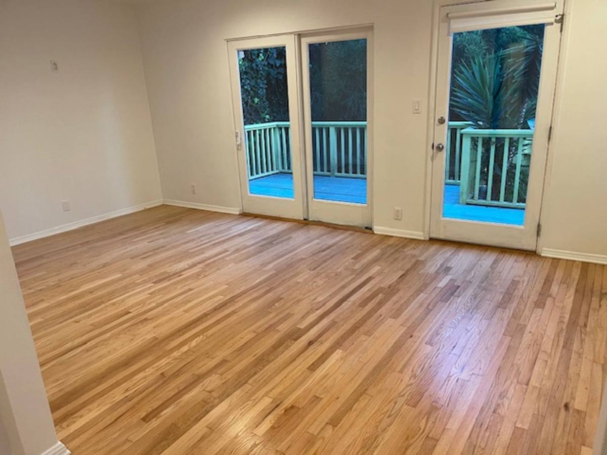 Apartment for rent at 41 Thornton Ave, Venice, CA 90291