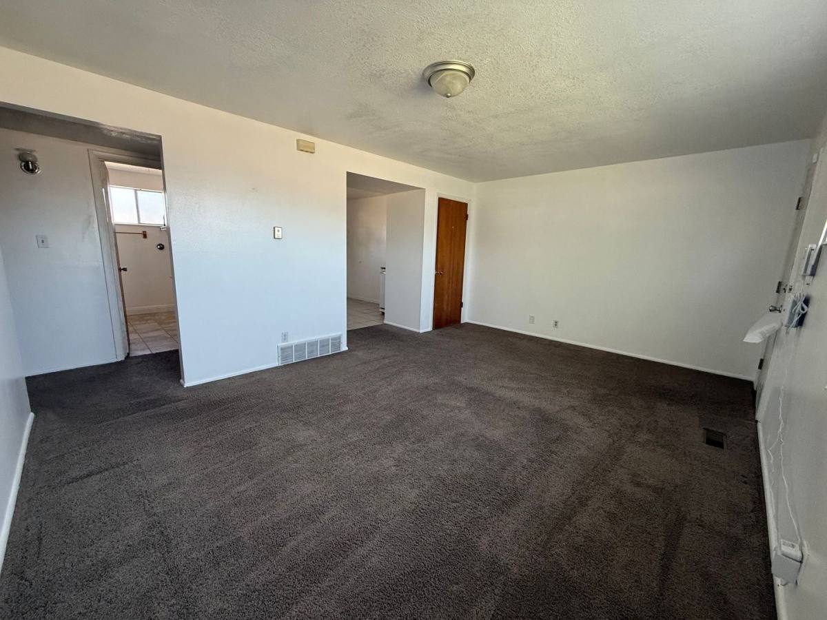 Apartment for rent at 1585 S 800 E, Orem, UT 84097