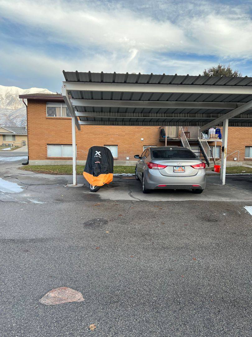 Apartment for rent at 1434 S 320 E, Orem, UT 84058