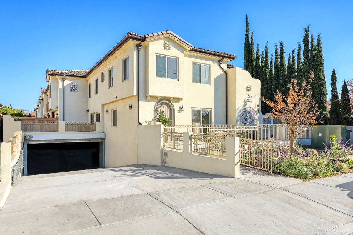 Apartment for rent at 1222-1228 Temple City Blvd, Arcadia, CA 91007