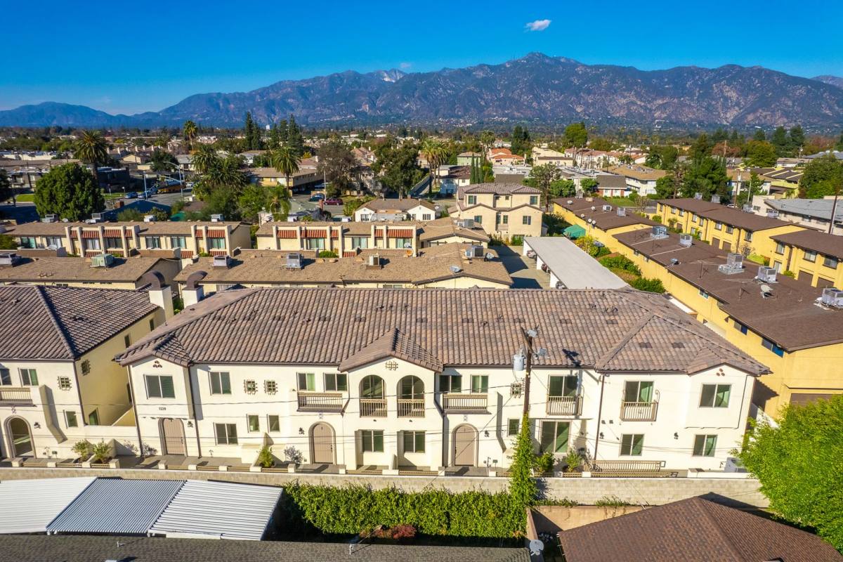 Apartment for rent at 1222-1228 Temple City Blvd, Arcadia, CA 91007