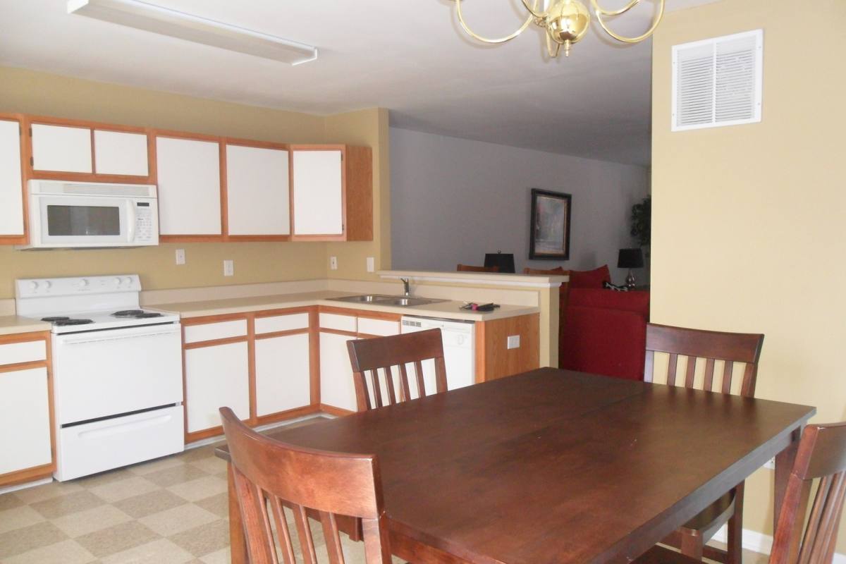 Apartment for rent at 145 N Ave, Athens, GA 30601