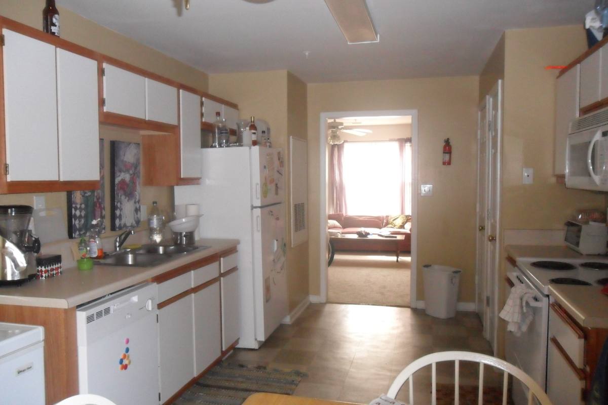 Apartment for rent at 145 N Ave, Athens, GA 30601