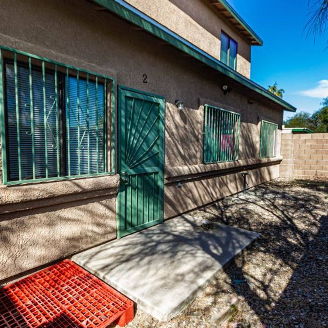 Apartment for rent at 610 E Waverly St Units 1 & #2, Tucson, AZ 85705
