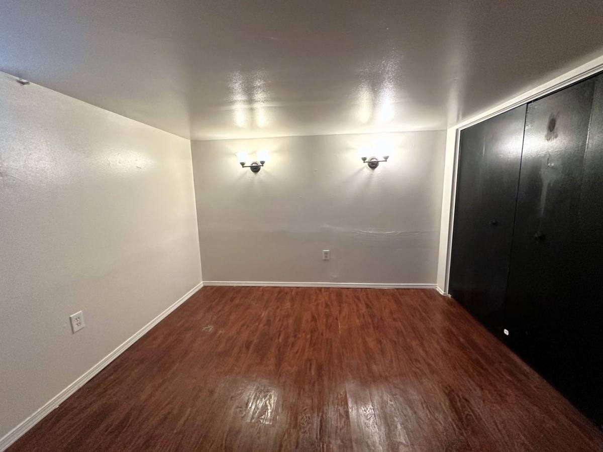 Townhouse for rent at 5608 Ellsworth Ave, Pittsburgh, PA 15232